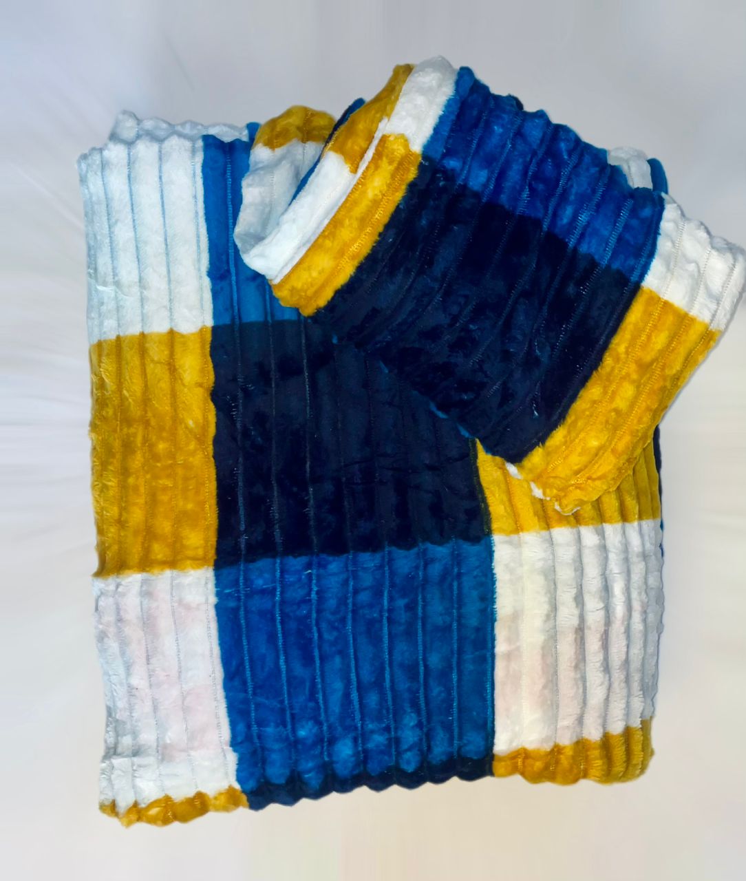 Drap en Velours 3 pièces (2 taies d'oreillers + 1 drap)  - Jaune, Blanc & Bleu